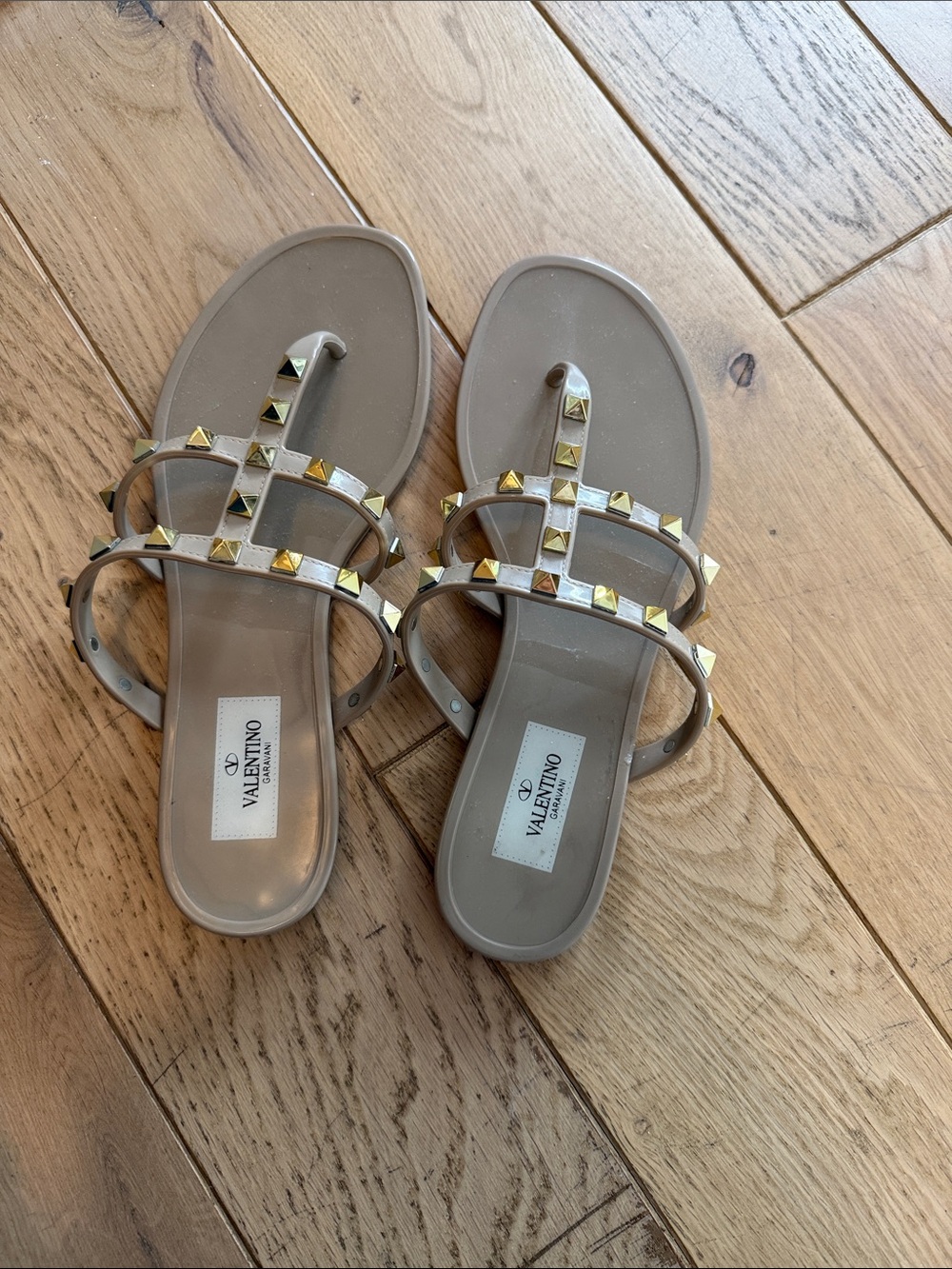 Valentino Garavani Tan Rockstud Double Strap Thong Women's Sandals Size 37